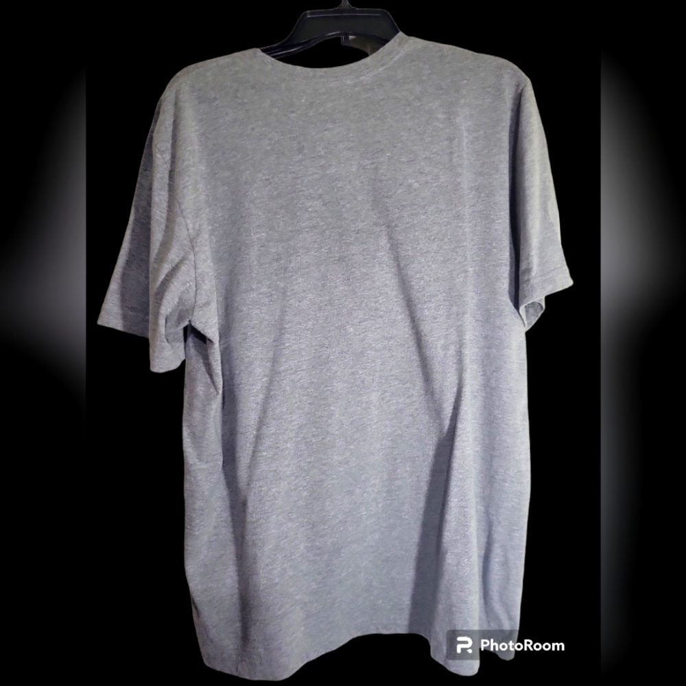 Nike Tee - Picture 2 of 2